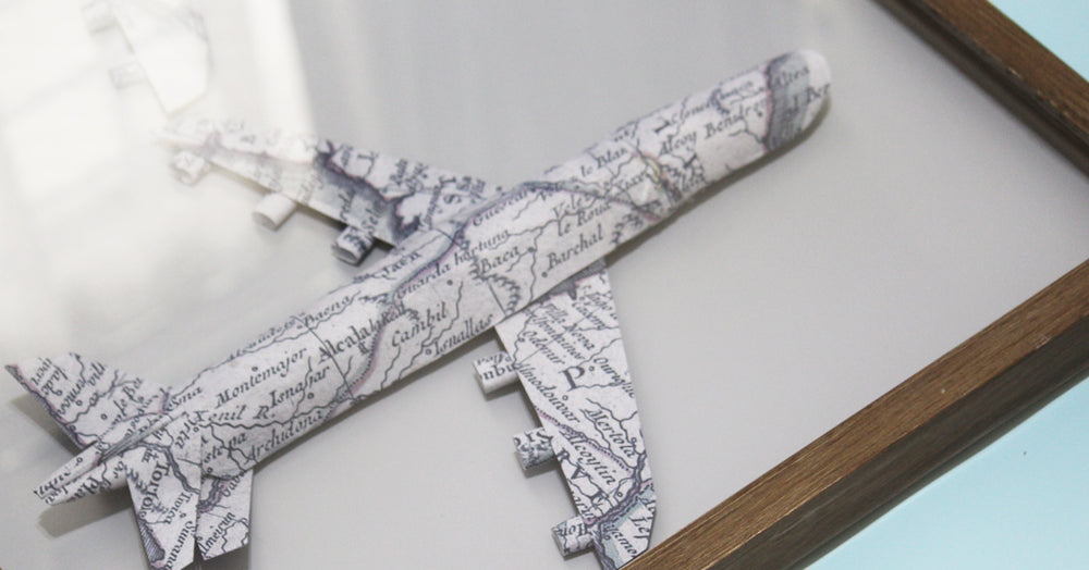 Aviones de papel de mapa